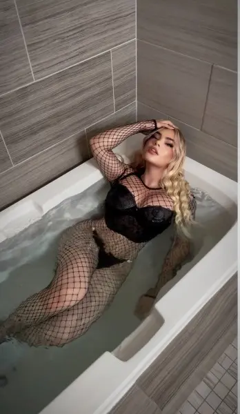 Angelinecaliente 3